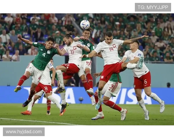 波兰球星克雷霍维亚克正式宣布退役结束辉煌十六年绿茵征程